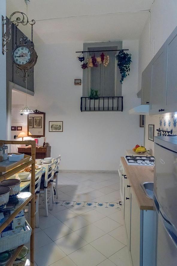La Casa Napoletana - Ls Accommodations Наполи Екстериор снимка