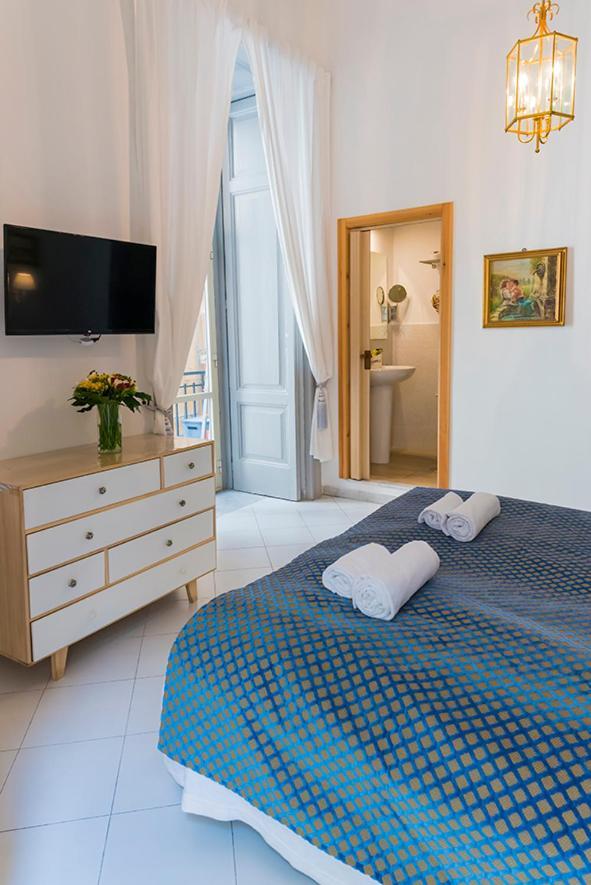 La Casa Napoletana - Ls Accommodations Наполи Екстериор снимка