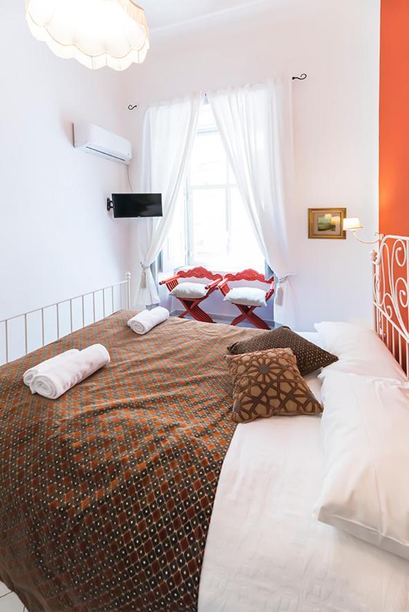 La Casa Napoletana - Ls Accommodations Наполи Екстериор снимка